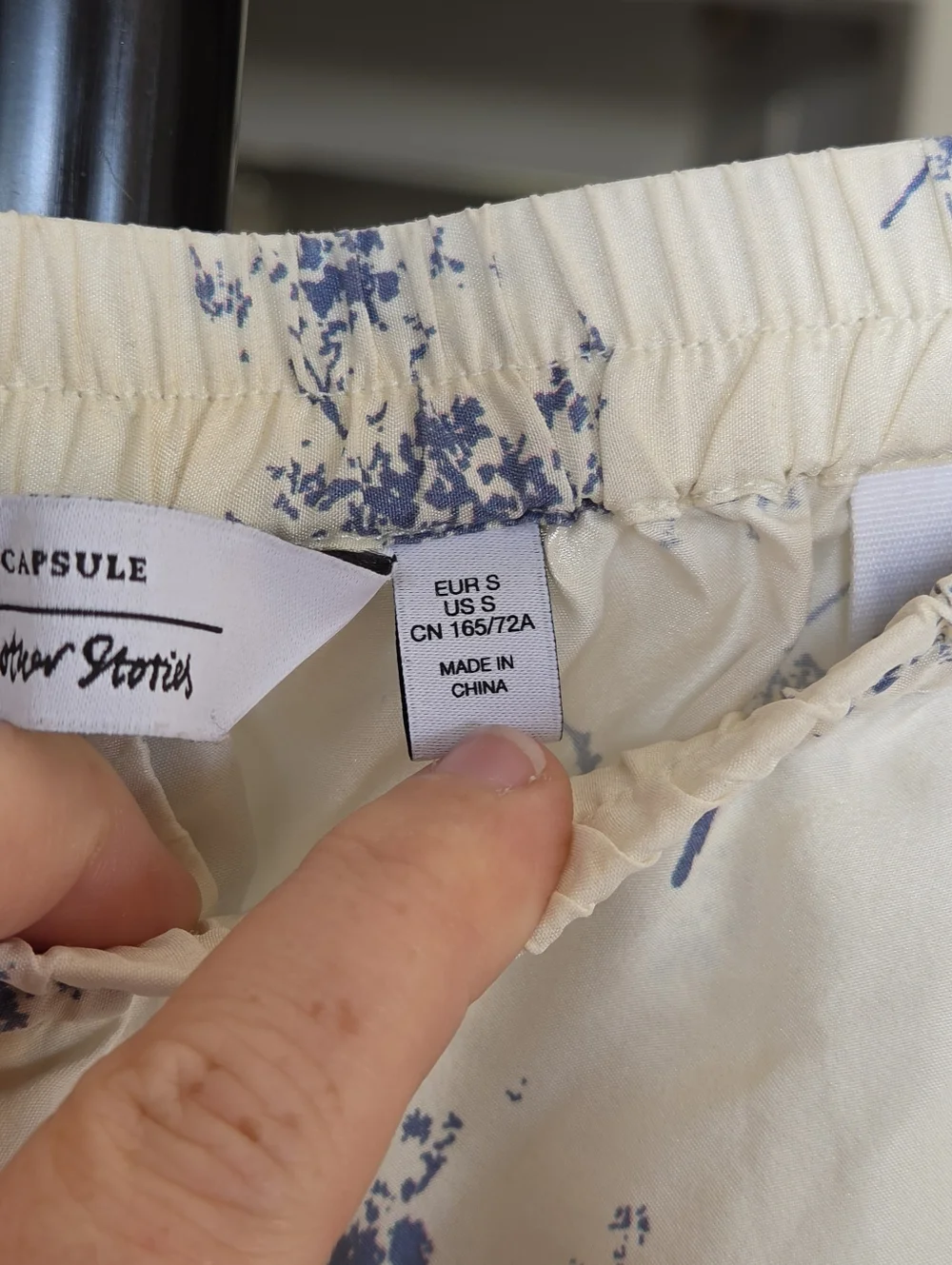 & Other Stories Cream Silk Shorts with Blue Floral Sprig Print - Picture 4 of 7